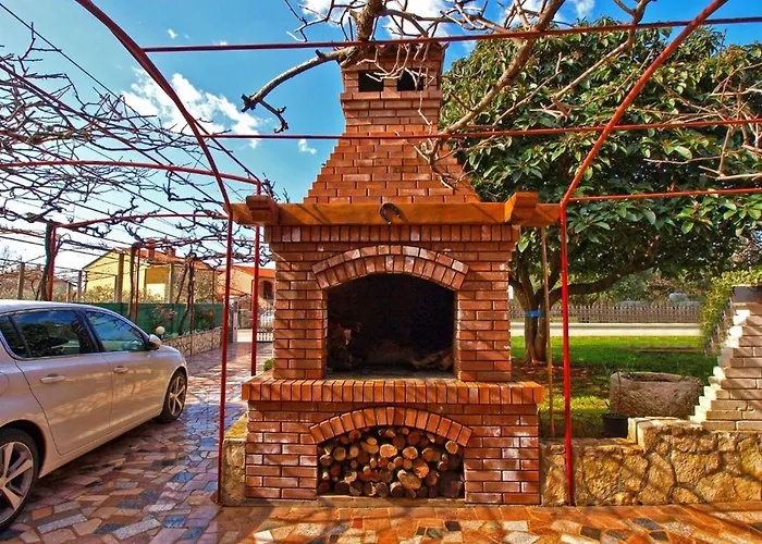 Apartamento Ground Floor Retreat With Bbq Rovinj